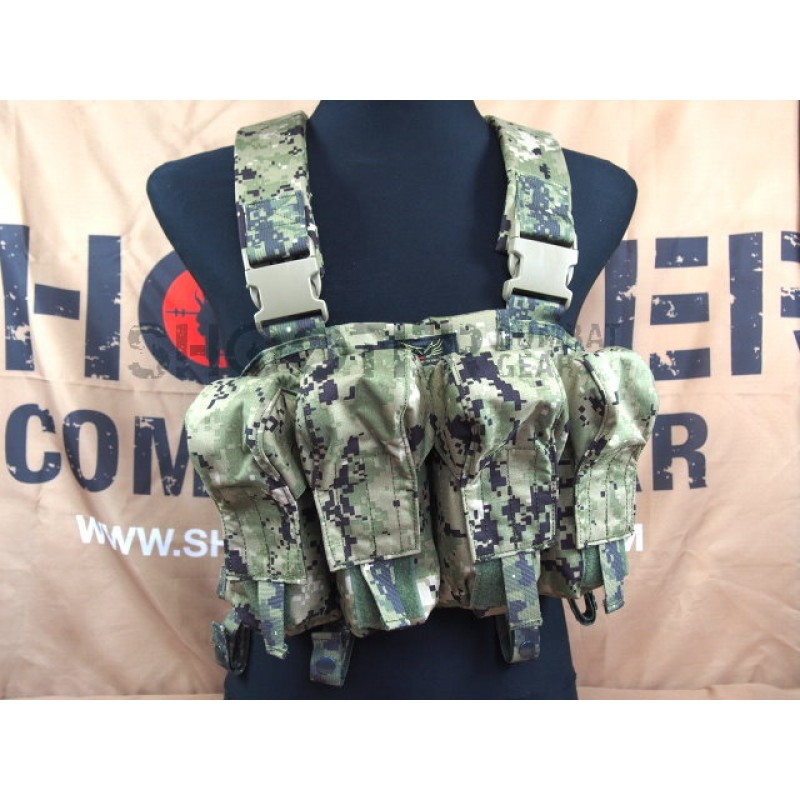 Flyye LBT AK Tactical Chest Vest (AOR2)