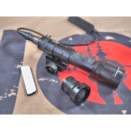 Element SF M600B MINI SCOUT LIGHT (BK)